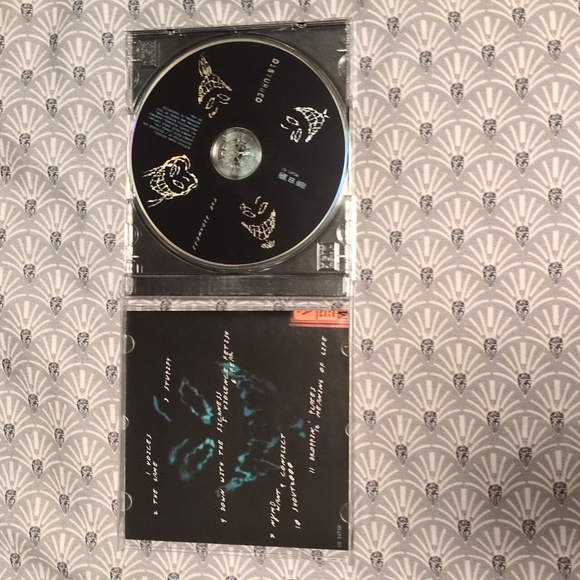 Disturbed 2 CD Bundle - Picture 4 of 5
